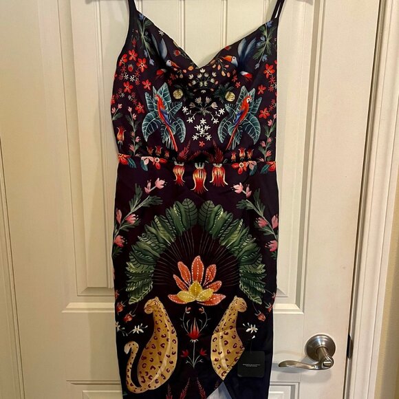 NEW Averie Small Poly Dress Vibrant Pattern Sleeveless w Slit - Picture 11 of 13